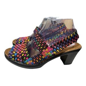 HKR WOMEN'S FASHION SUMMER HEEL
SANDAL SHOES - Rainbow colors size 9